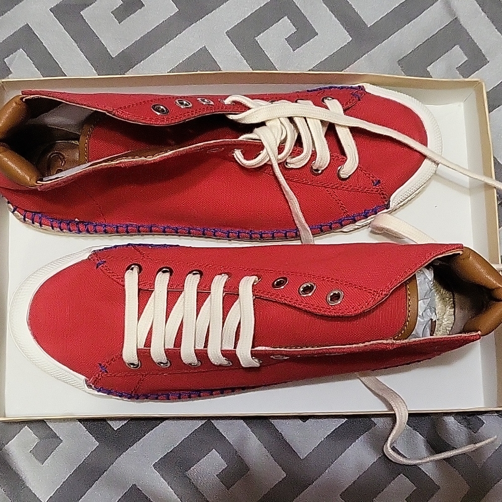 Espadrille sneakers